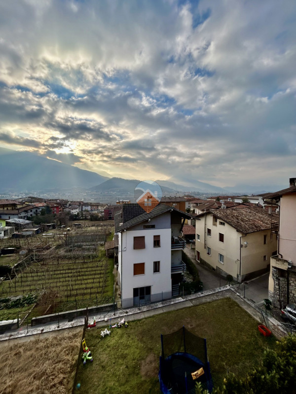 Foto appartamento in vendita a Pomarolo (Trento)