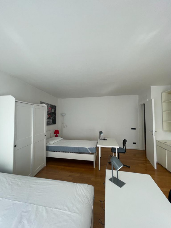 Foto appartamento in affitto a Rovereto (Trento)