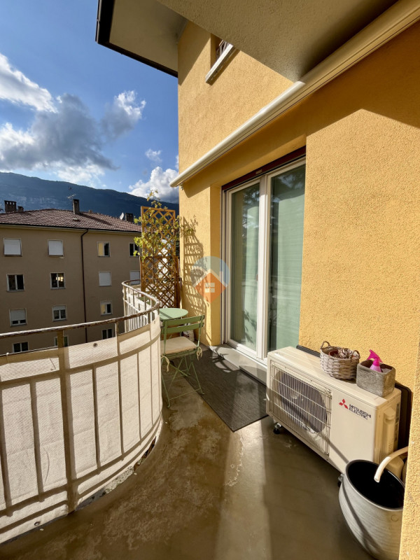 Foto appartamento in vendita a Rovereto (Trento)