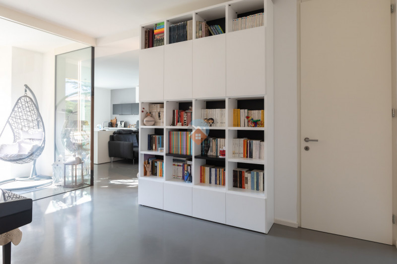 Foto appartamento in vendita a Rovereto (Trento)