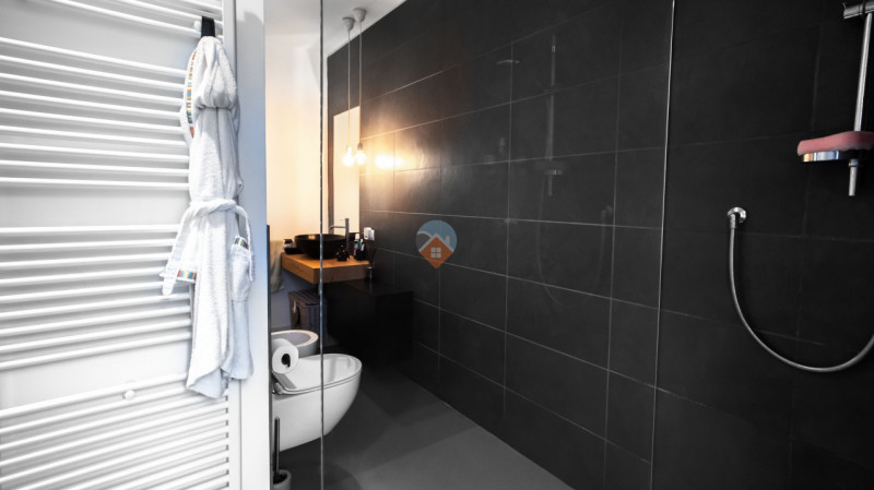 Foto appartamento in vendita a Rovereto (Trento)