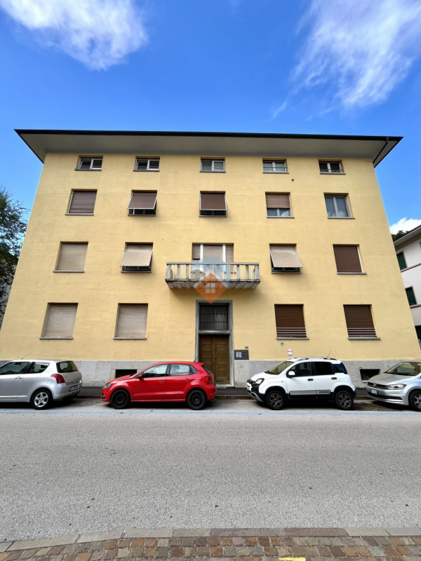 Foto appartamento in vendita a Rovereto (Trento)