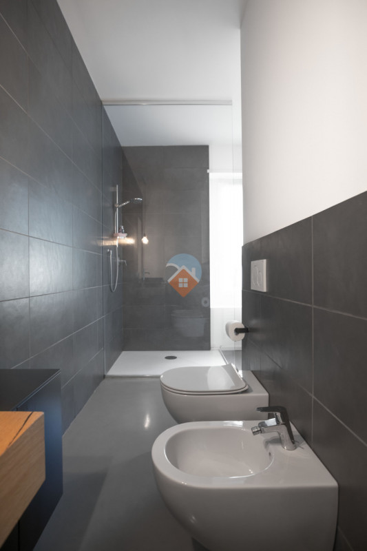 Foto appartamento in vendita a Rovereto (Trento)