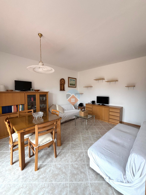 Foto appartamento in vendita a Isera (Trento)