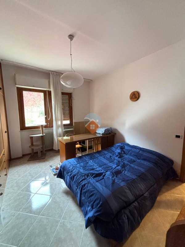 Foto appartamento in vendita a Isera (Trento)