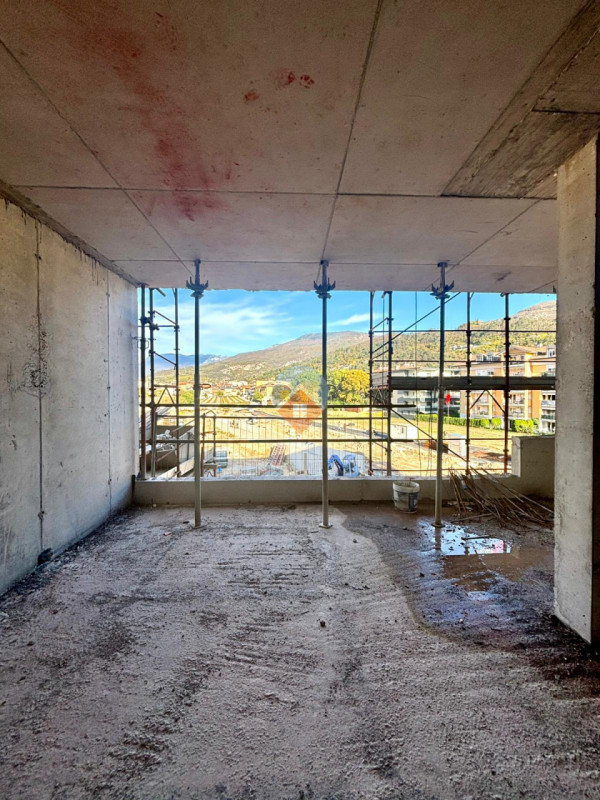 Foto appartamento in vendita a Rovereto (Trento)