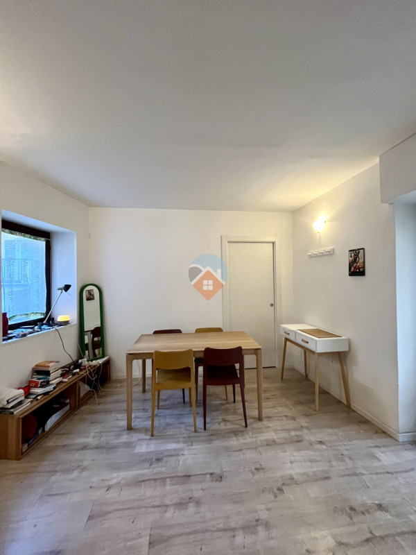 Foto appartamento in vendita a Rovereto (Trento)