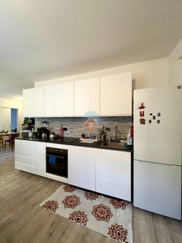 Foto appartamento in vendita a Rovereto (Trento)