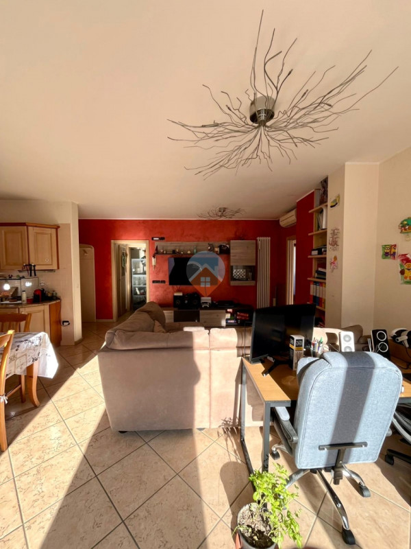 Foto appartamento in vendita a Ala (Trento)