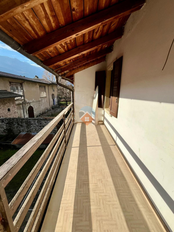 Foto appartamento in vendita a Mori (Trento)