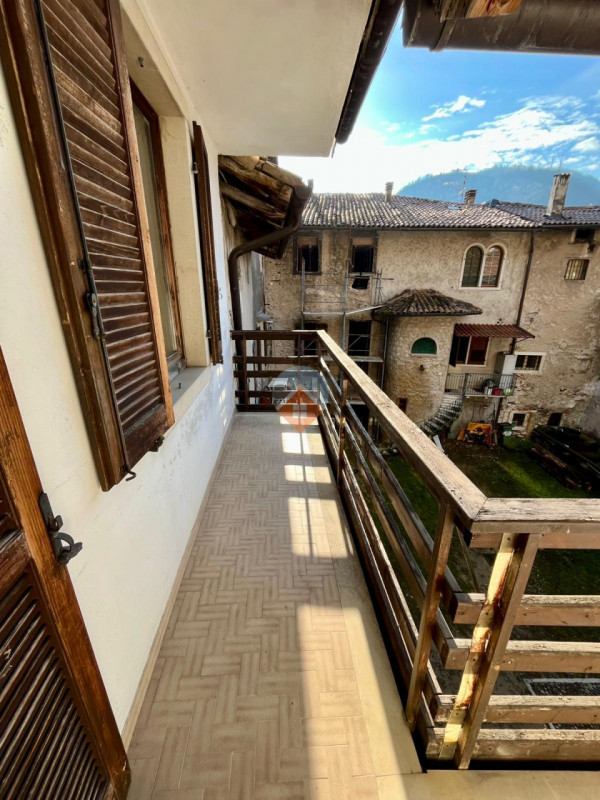 Foto appartamento in vendita a Mori (Trento)