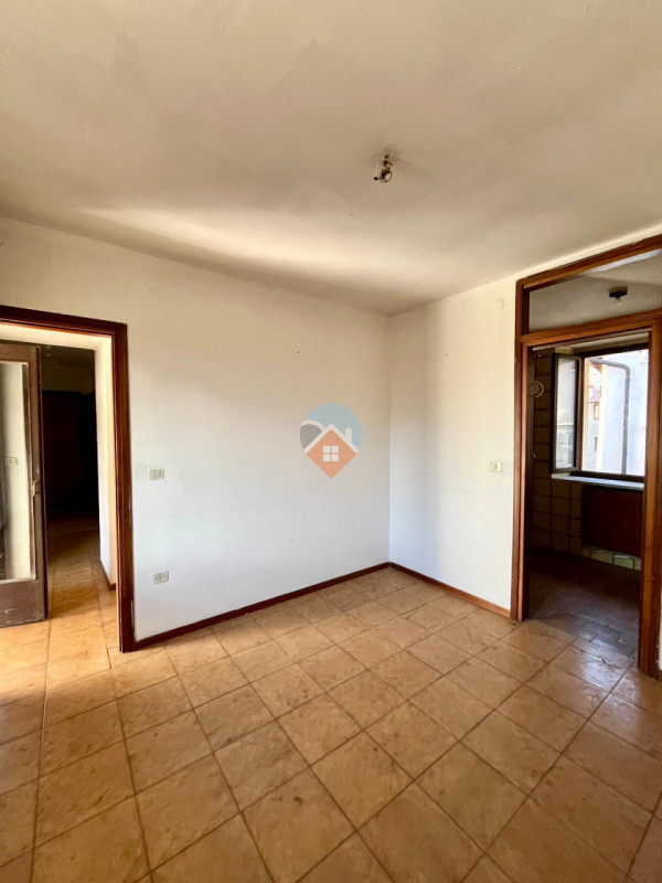 Foto appartamento in vendita a Mori (Trento)