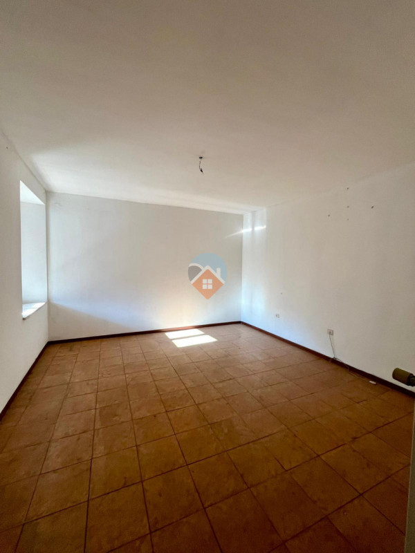 Foto appartamento in vendita a Mori (Trento)