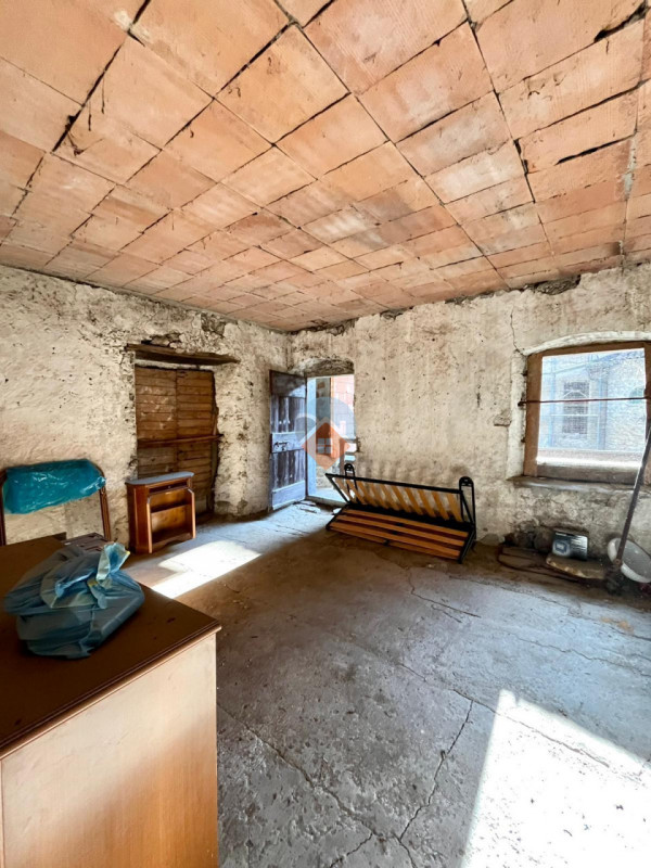 Foto appartamento in vendita a Mori (Trento)