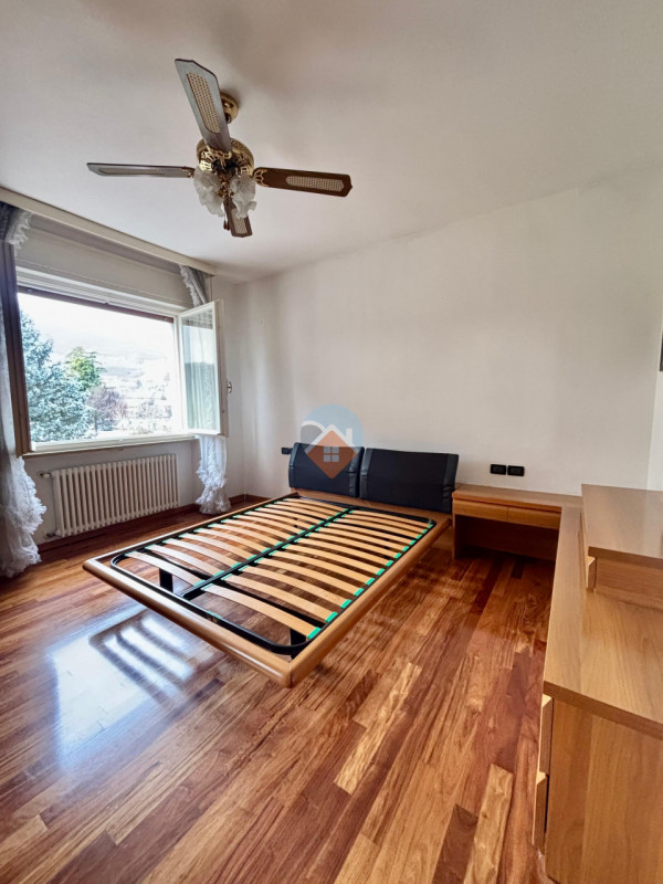 Foto appartamento in vendita a Rovereto (Trento)