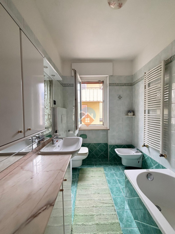 Foto appartamento in vendita a Rovereto (Trento)