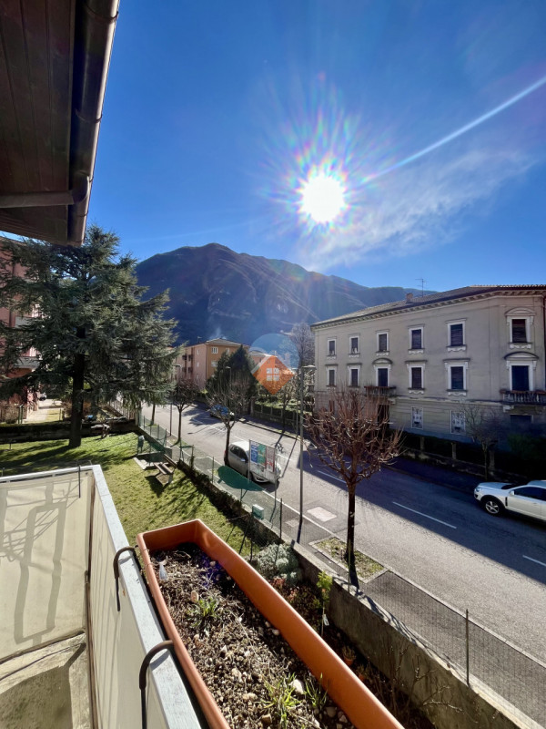 Foto appartamento in vendita a Ala (Trento)
