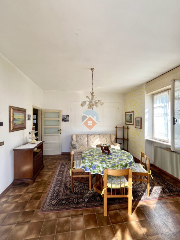 Foto appartamento in vendita a Ala (Trento)