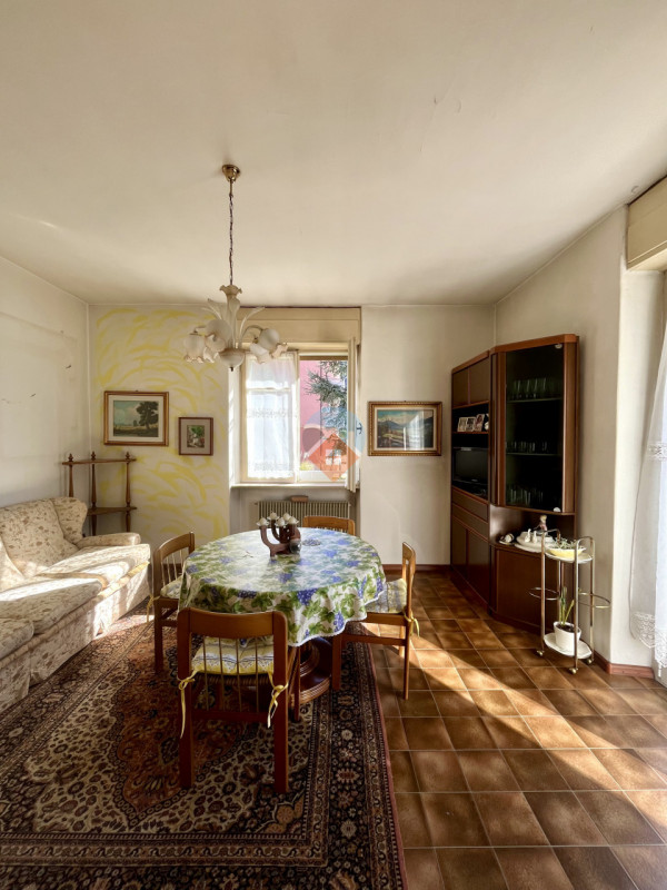 Foto appartamento in vendita a Ala (Trento)