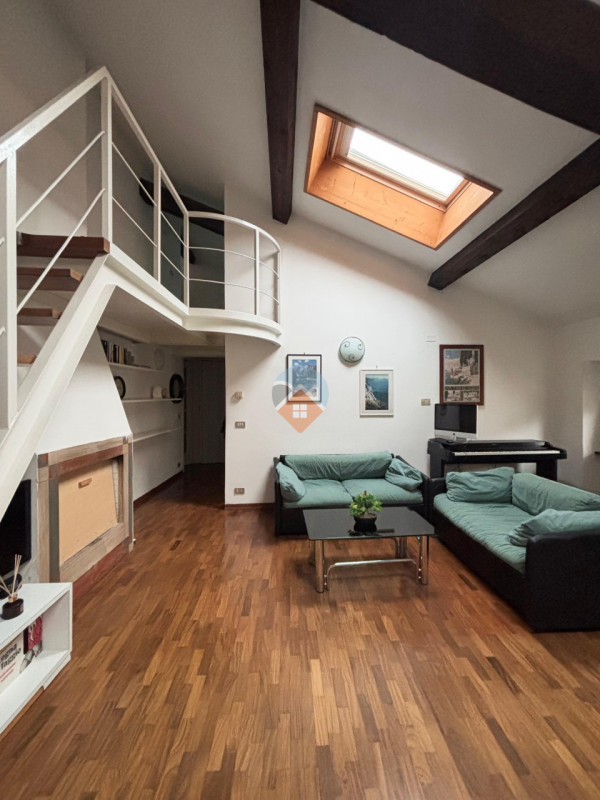 Foto appartamento in vendita a Rovereto (Trento)