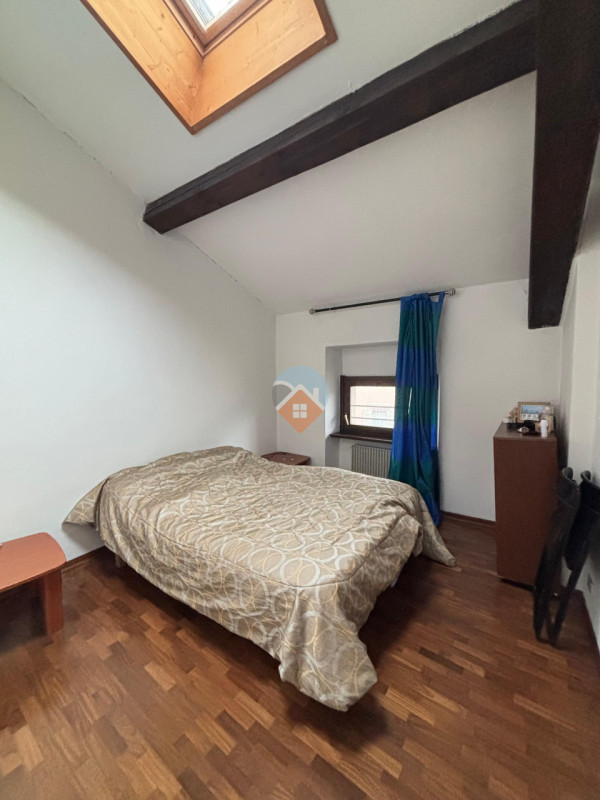 Foto appartamento in vendita a Rovereto (Trento)