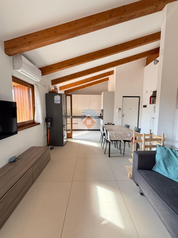 Foto appartamento in vendita a Villa Lagarina (Trento)