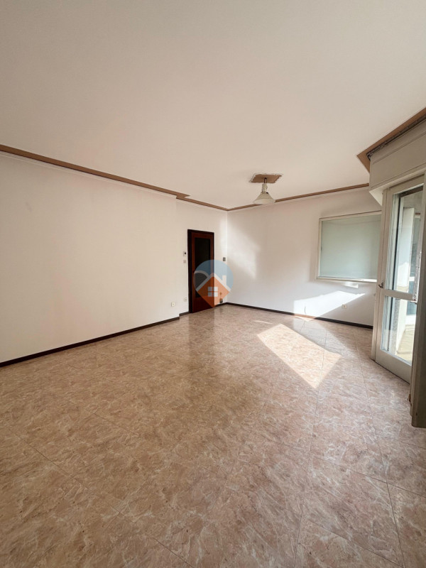 Foto appartamento in vendita a Rovereto (Trento)
