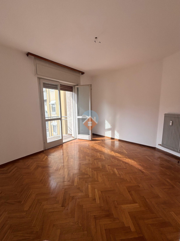 Foto appartamento in vendita a Rovereto (Trento)