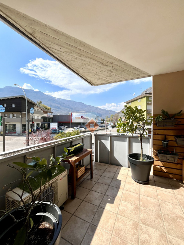 Foto appartamento in vendita a Mori (Trento)