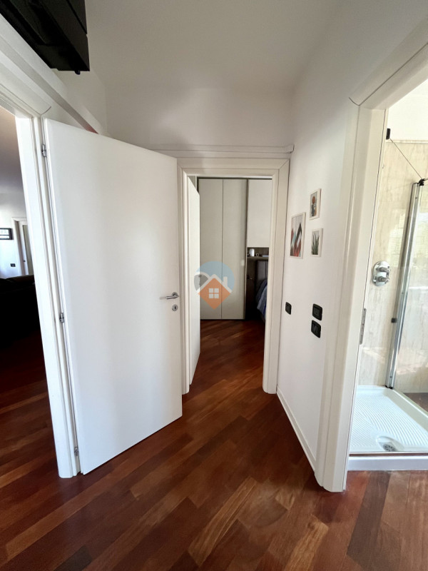 Foto appartamento in vendita a Mori (Trento)