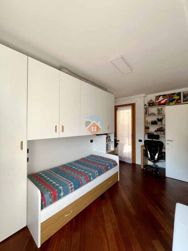 Foto appartamento in vendita a Mori (Trento)