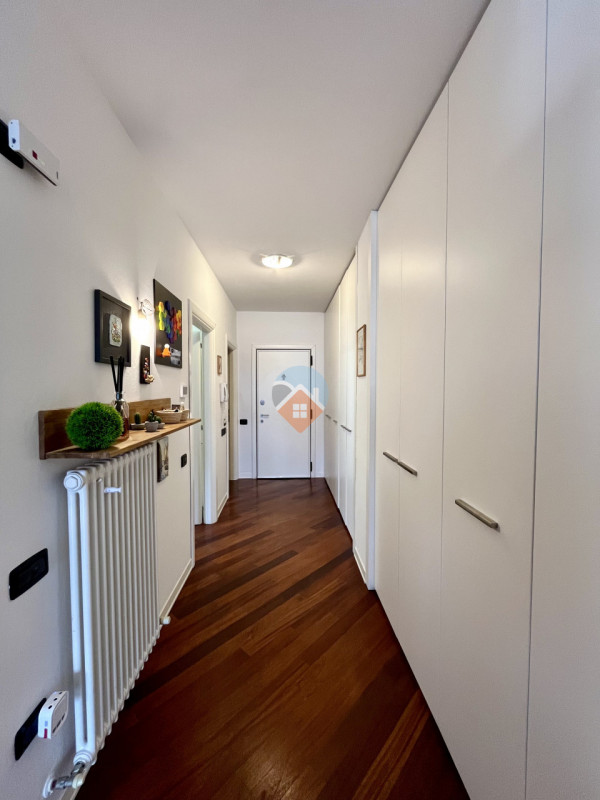 Foto appartamento in vendita a Mori (Trento)