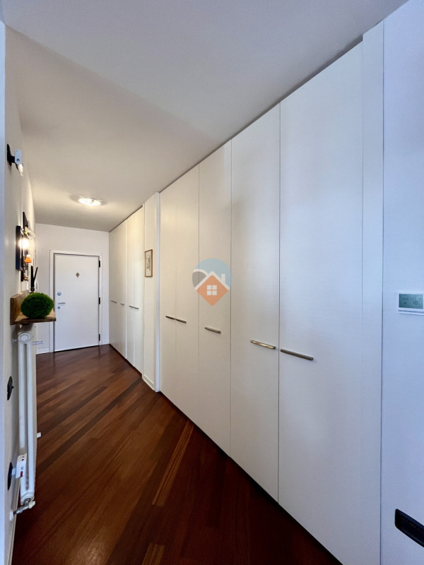 Foto appartamento in vendita a Mori (Trento)