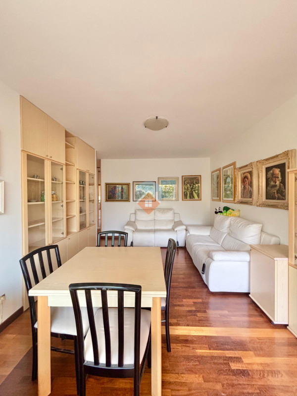 Foto appartamento in vendita a Rovereto (Trento)