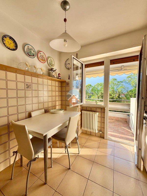 Foto appartamento in vendita a Rovereto (Trento)