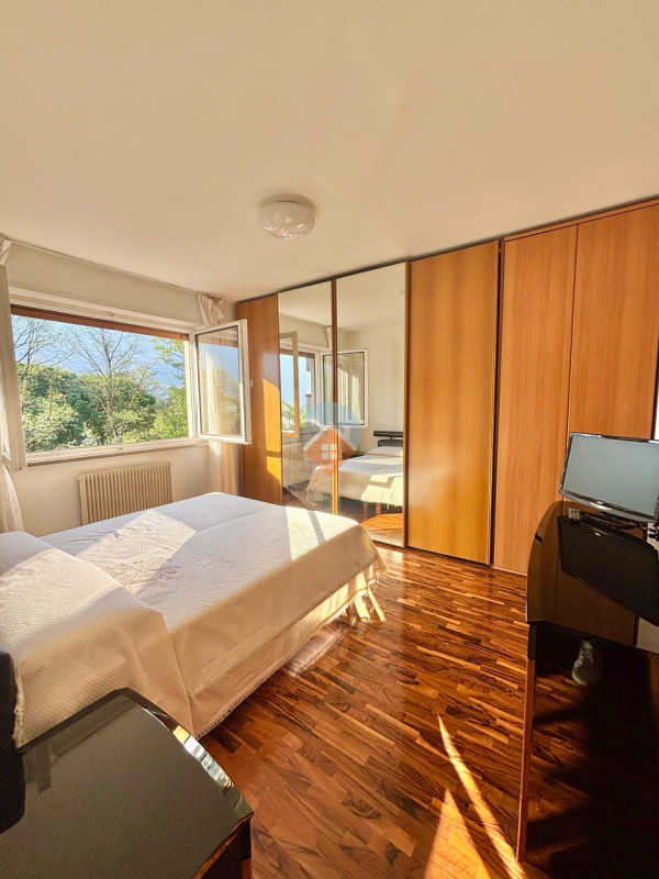 Foto appartamento in vendita a Rovereto (Trento)