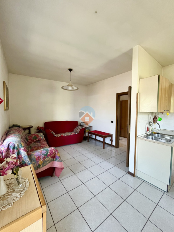 Foto appartamento in vendita a Rovereto (Trento)
