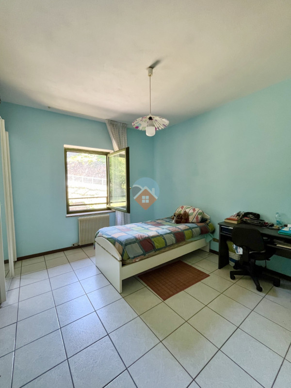 Foto appartamento in vendita a Rovereto (Trento)