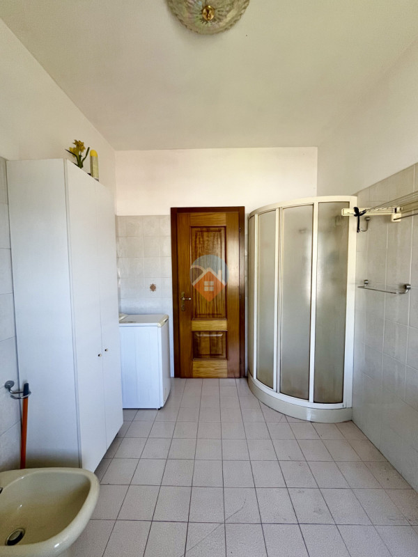 Foto appartamento in vendita a Rovereto (Trento)