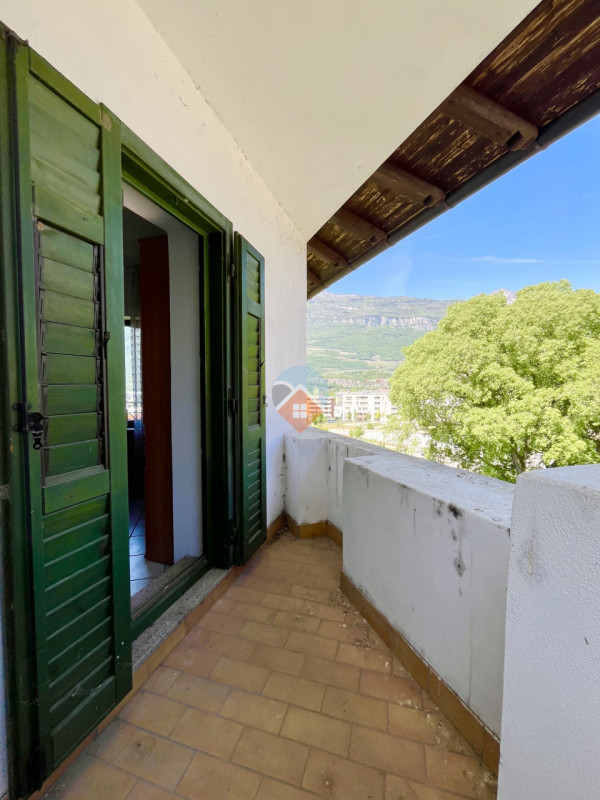 Foto appartamento in vendita a Rovereto (Trento)