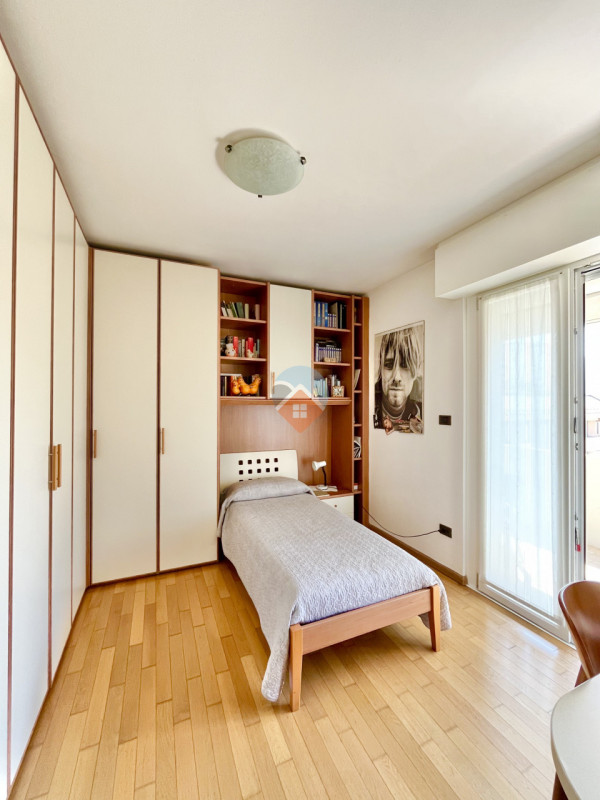 Foto appartamento in vendita a Trento (Trento)