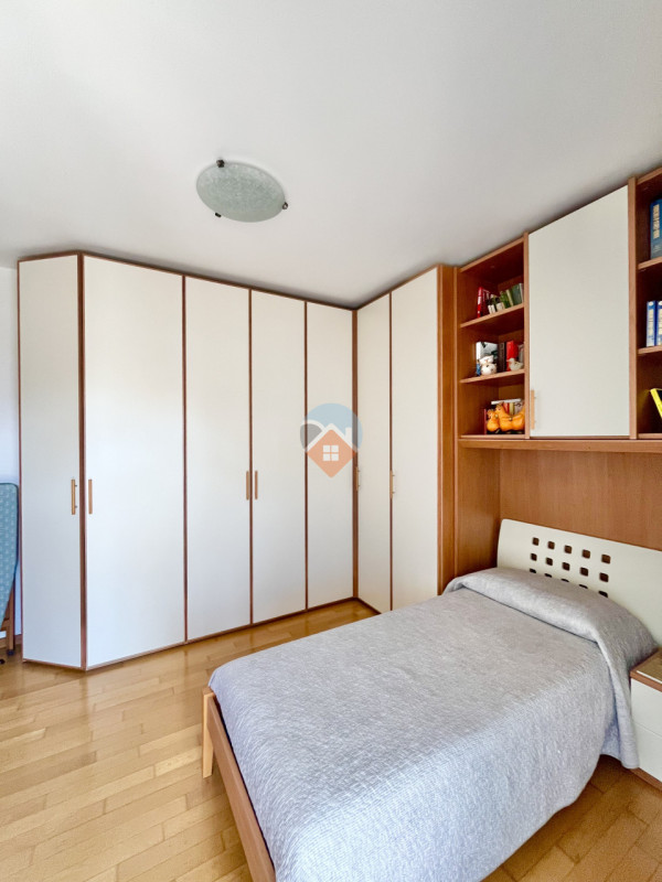 Foto appartamento in vendita a Trento (Trento)