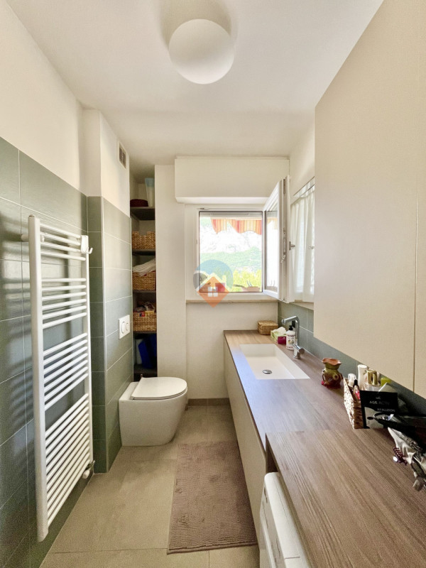Foto appartamento in vendita a Trento (Trento)