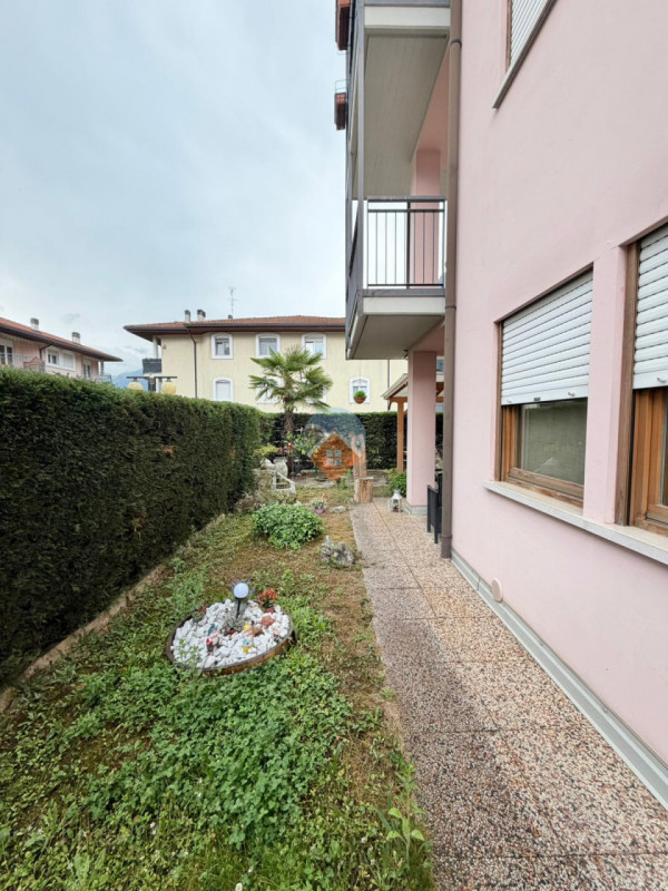 Foto appartamento in vendita a Aldeno (Trento)