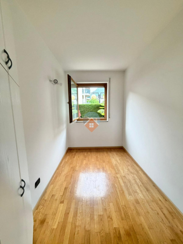 Foto appartamento in vendita a Aldeno (Trento)