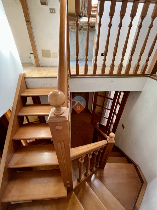 Foto appartamento in vendita a Villa Lagarina (Trento)