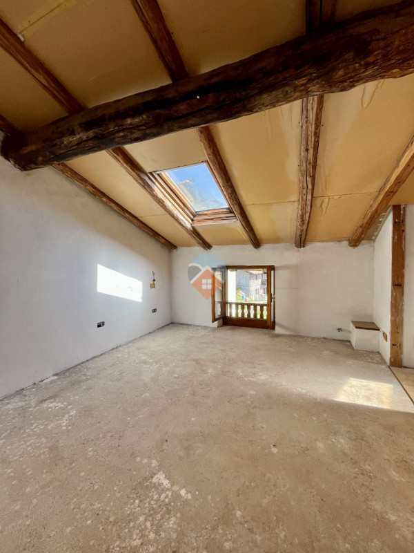 Foto appartamento in vendita a Villa Lagarina (Trento)