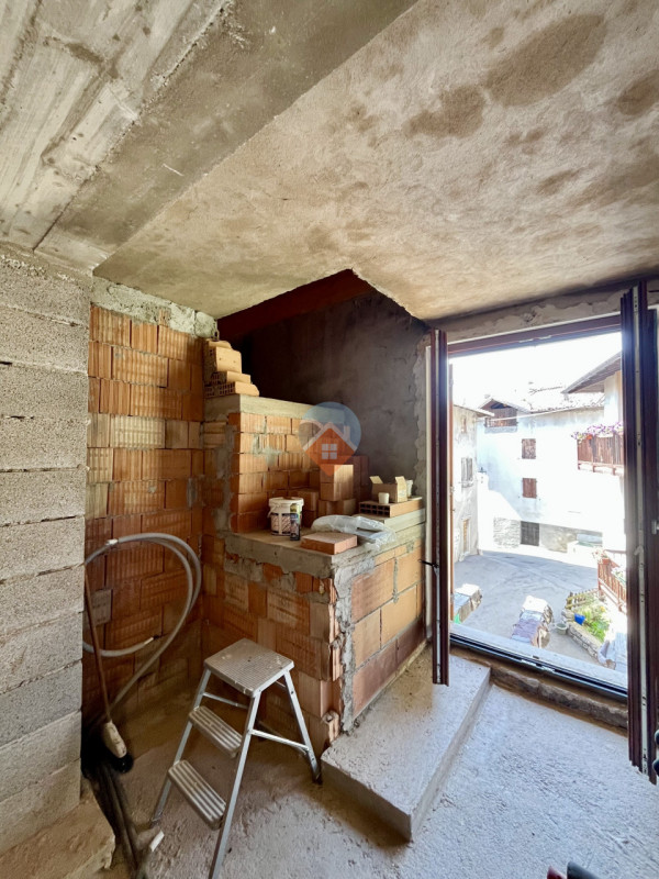 Foto porzione di casa in vendita a Villa Lagarina (Trento)