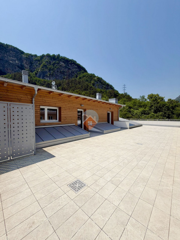 Foto appartamento in vendita a Mori (Trento)
