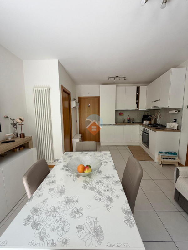 Foto appartamento in vendita a Trento (Trento)